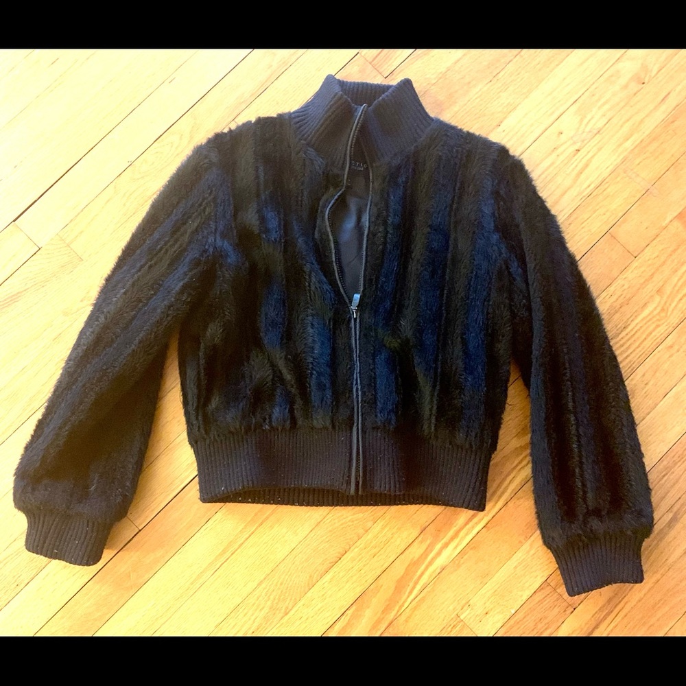 Kenneth Kole faux fur short jacket . Sz M.
